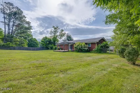 Exterior - 1710 Mcclellan Drive Johnson City Tn 37604, Johnson City, TN 37604 photo 7 of 7