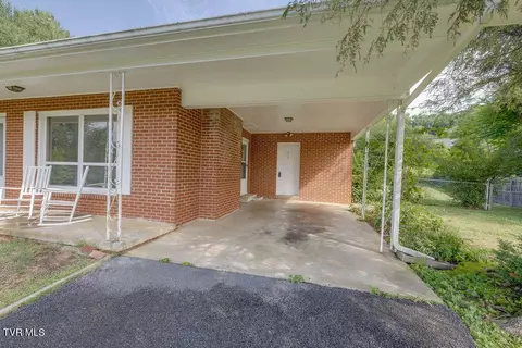 Exterior - 1710 Mcclellan Drive Johnson City Tn 37604, Johnson City, TN 37604 photo 3 of 7