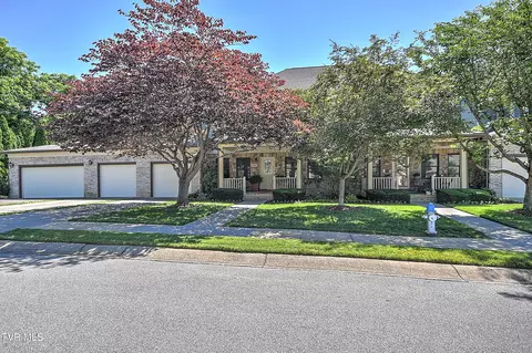 221 Westshore Na Johnson City Tn 37601, Johnson City, TN 37601
