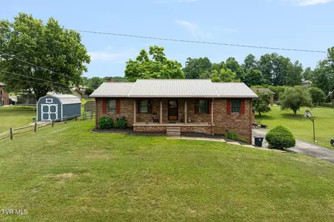 303 Cloverleaf Court Mount Carmel Tn 37645, Mount Carmel, TN 37645