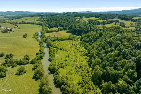 View/Area - 35000 Barrtree Lane Glade Spring Va 24340, Glade Spring, VA 24340 photo 6 of 12