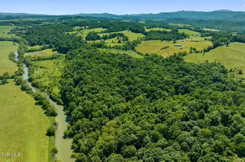 View/Area - 35000 Barrtree Lane Glade Spring Va 24340, Glade Spring, VA 24340 photo 9 of 12