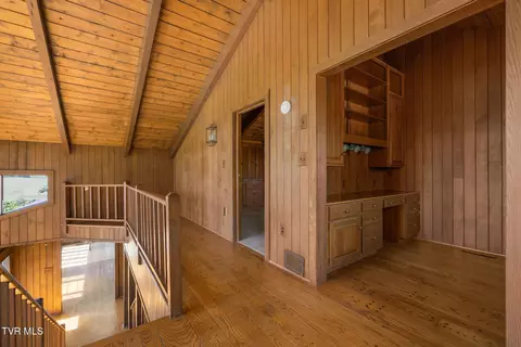 Entry Way - 35000 Barrtree Lane Glade Spring Va 24340, Glade Spring, VA 24340 photo 1 of 1