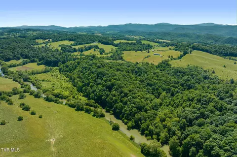 View/Area - 35000 Barrtree Lane Glade Spring Va 24340, Glade Spring, VA 24340 photo 10 of 12