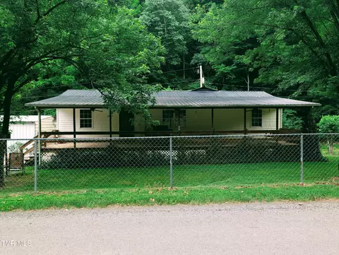 5173 Indian Creek Road Bee Va 24217, Bee, VA 24217
