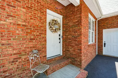 Exterior - 24327 Eagle Site Drive Abingdon Va 24211, Abingdon, VA 24211 photo 7 of 16