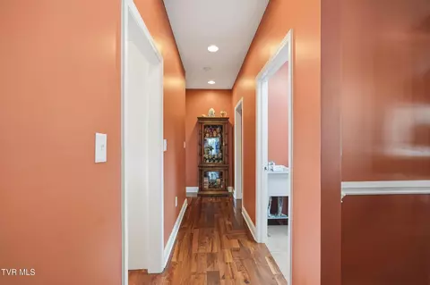 Entry Way - 24327 Eagle Site Drive Abingdon Va 24211, Abingdon, VA 24211 photo 4 of 4