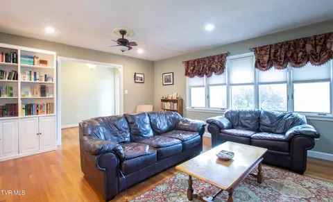 417 Meadow Drive Bristol Va 24201, Bristol, VA 24201 photo 34