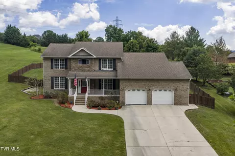 2004 Windridge Drive Kingsport Tn 37660, Kingsport, TN 37660