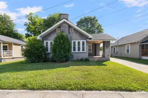 912 N Boone Street Johnson City Tn 37604, Johnson City, TN 37604