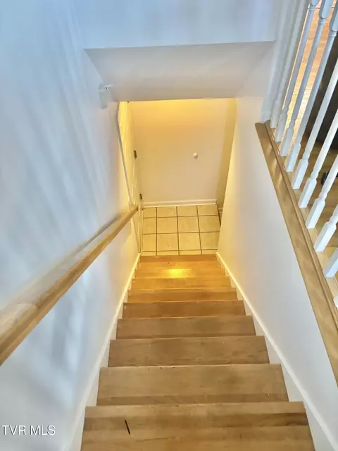 Entry Way - 114 Butterfly Court Limestone Tn 37681, Limestone, TN 37681 photo 2 of 2