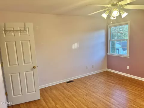 Bedroom - 114 Butterfly Court Limestone Tn 37681, Limestone, TN 37681 photo 5 of 6