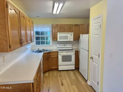 Kitchen - 114 Butterfly Court Limestone Tn 37681, Limestone, TN 37681 photo 1 of 3