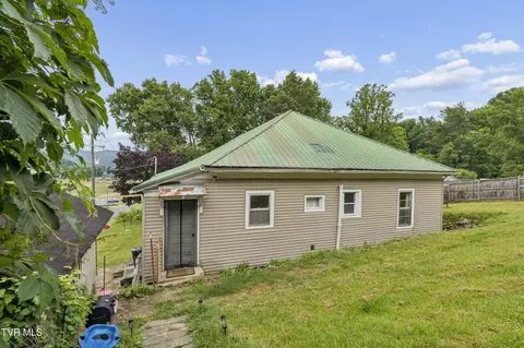Exterior - 210 Florida Avenue Erwin Tn 37650, Erwin, TN 37650 photo 8 of 13