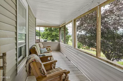Exterior - 210 Florida Avenue Erwin Tn 37650, Erwin, TN 37650 photo 2 of 13