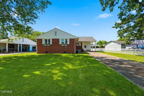 2209 Hermitage Drive Kingsport Tn 37664, Kingsport, TN 37664