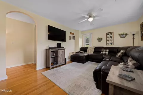 Other - 3433 Highway 81 Fall Branch Tn 37656, Fall Branch, TN 37656 photo 3 of 11