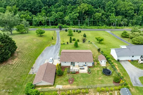 View/Area - 3433 Highway 81 Fall Branch Tn 37656, Fall Branch, TN 37656 photo 4 of 10