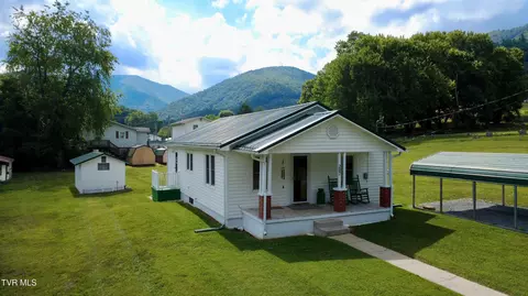 207 Charles Street Hampton Tn 37658, Hampton, TN 37658