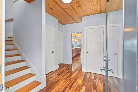 Entry Way - 673 Charles Johnson Road Chuckey Tn 37641, Chuckey, TN 37641 photo 1 of 6