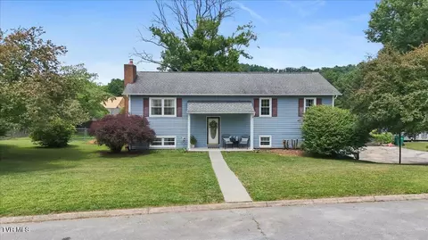 154 Carden Drive Elizabethton Tn 37643, Elizabethton, TN 37643