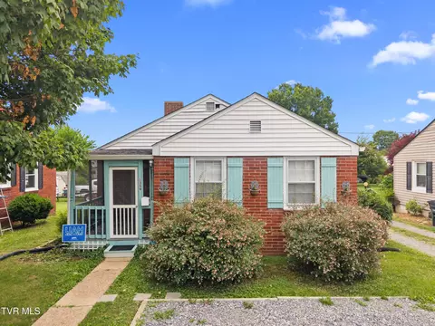 1359 E Center Street Kingsport Tn 37664, Kingsport, TN 37664