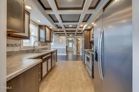 Kitchen - 117 Sam Rogers Road Erwin Tn 37650, Erwin, TN 37650 photo 3 of 3