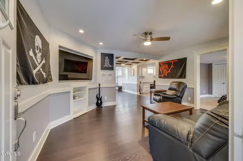 Entry Way - 117 Sam Rogers Road Erwin Tn 37650, Erwin, TN 37650 photo 1 of 3