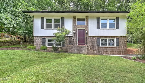 3718 Cheekwood Drive Kingsport Tn 37660, Kingsport, TN 37660