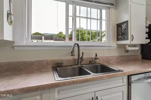Kitchen - 1016 Rock Creek Road Erwin Tn 37650, Erwin, TN 37650 photo 2 of 2