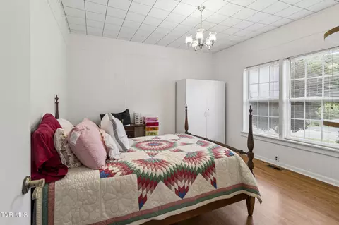 Bedroom - 1016 Rock Creek Road Erwin Tn 37650, Erwin, TN 37650 photo 1 of 7