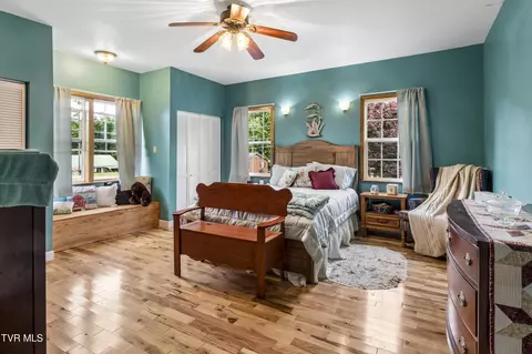 Bedroom - 1016 Rock Creek Road Erwin Tn 37650, Erwin, TN 37650 photo 4 of 7