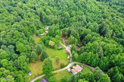1258 Hawkins Road Laurel Bloomery Tn 37680, Laurel Bloomery, TN 37680