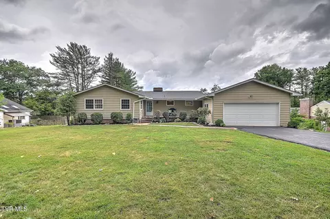 120 Maxwell Drive Bristol Tn 37620, Bristol, TN 37620
