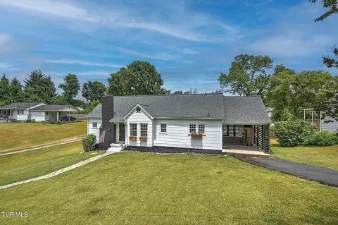 125 Maplelawn Drive Bristol Tn 37620, Bristol, TN 37620