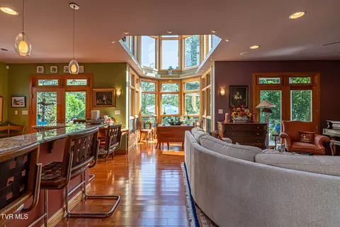 Living - 25586 Cornelius Drive Abingdon Va 24211, Abingdon, VA 24211 photo 1 of 4
