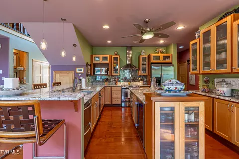 Kitchen - 25586 Cornelius Drive Abingdon Va 24211, Abingdon, VA 24211 photo 2 of 3