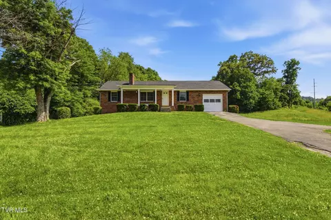 122 E Carters Valley Road Kingsport Tn 37665, Kingsport, TN 37665