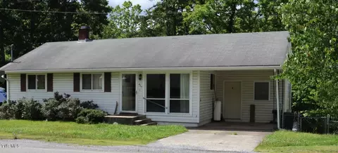 651 Shawnee Avenue Big Stone Gap Va 24219, Big Stone Gap, VA 24219