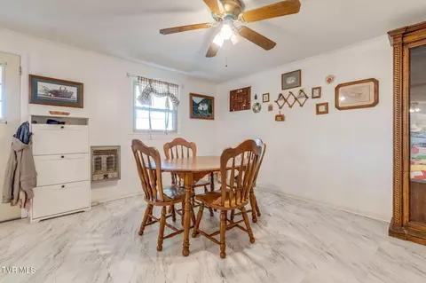 Dining - 1109 Opekiska Extension Erwin Tn 37650, Erwin, TN 37650 photo 1 of 1