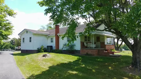 373 The Flats Drive Clintwood Va 24228, Clintwood, VA 24228