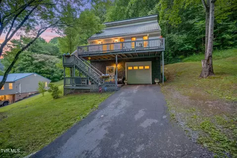 133 Admiral Avenue Elizabethton Tn 37643, Elizabethton, TN 37643