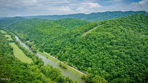 View/Area - 10262 Horton Ford Road Eidson Tn 37731, Eidson, TN 37731 photo 10 of 19