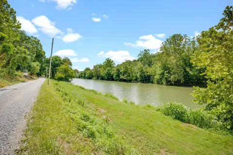 View/Area - 10262 Horton Ford Road Eidson Tn 37731, Eidson, TN 37731 photo 1 of 19