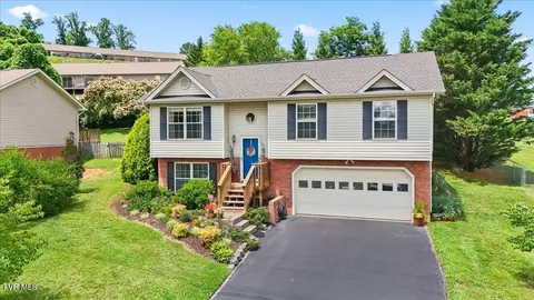 232 New Hope Road Jonesborough Tn 37659, Jonesborough, TN 37659