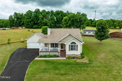313 Lily Lane Mountain City Tn 37683, Mountain City, TN 37683