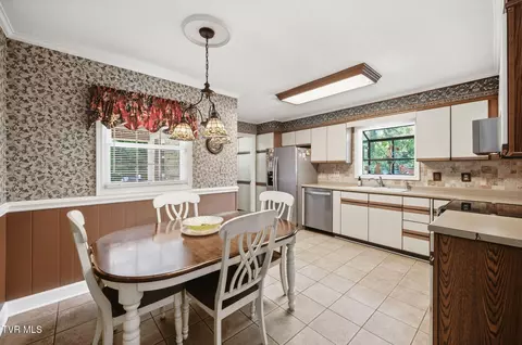 700 Rambling Road Johnson City Tn 37604, Johnson City, TN 37604 photo 10
