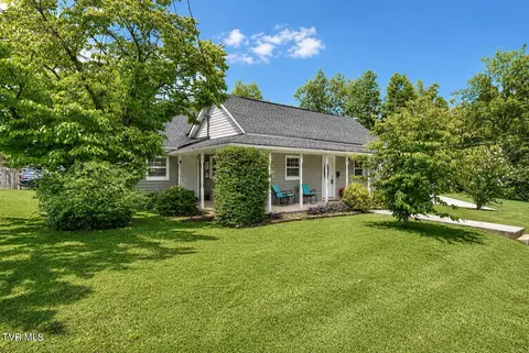 607 S 2nd Street Elizabethton Tn 37643, Elizabethton, TN 37643