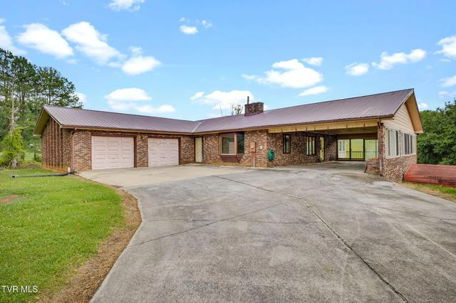 1556 Mill Creek Road Fall Branch Tn 37656, Fall Branch, TN 37656