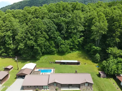 1528 Irondale Road Big Stone Gap Va 24219, Big Stone Gap, VA 24219